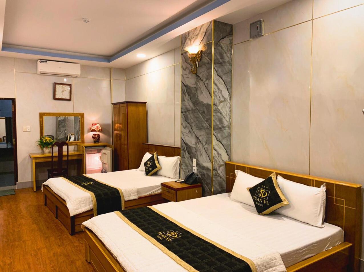 Tuan Vu Hotel Buon Ko Sir Exterior photo